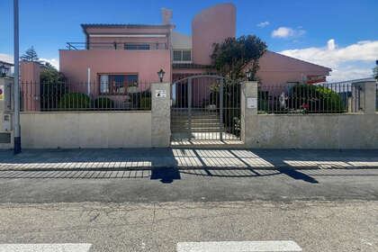 Flat for sale in Canyelles Almadraba (Roses), Girona. 