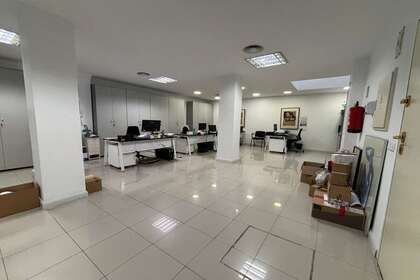 Office for sale in Madrid. 