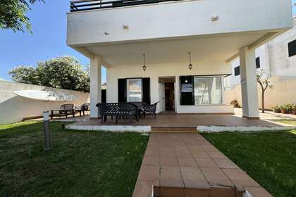 Квартира Продажа в Isla Cristina, Huelva. 