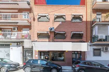 Здание Продажа в Madrid. 