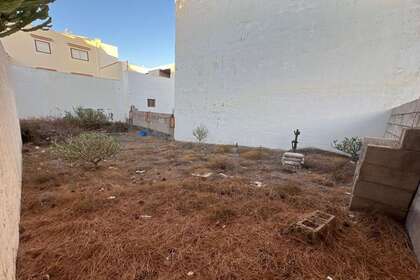 Městský pozemek na prodej v Agüimes, Las Palmas, Gran Canaria. 