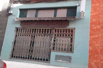 Commercial premise for sale in Gijón, Asturias. 