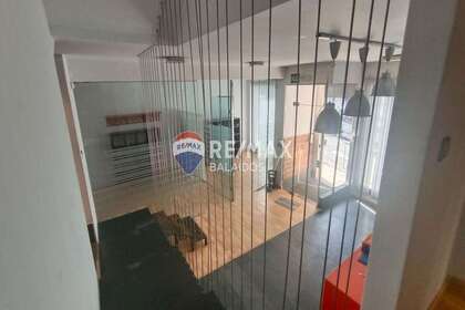 Commercial premise for sale in Vigo, Pontevedra. 