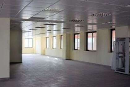 Office for sale in Madrid. 