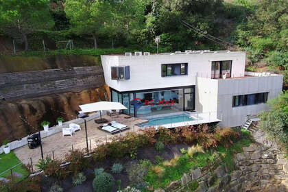 平 出售 进入 Sant Cebrià de Vallalta, Barcelona. 