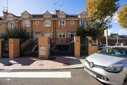 Flat for sale in Boadilla del Monte, Madrid. 