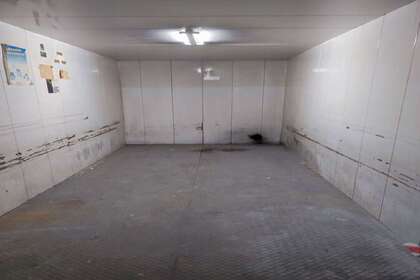 Commercial premise for sale in Madrid. 