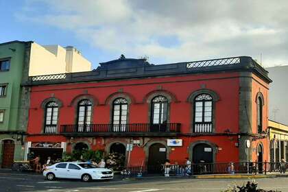 Building for sale in Las Palmas, Gran Canaria. 