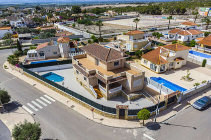 Flat for sale in Murcia. 