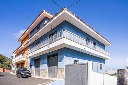 Flat for sale in Santa Cruz de Tenerife, Tenerife. 