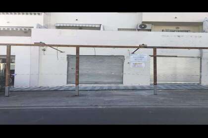 Commercial premise for sale in Málaga. 