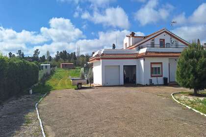Chalets verkoop in Urb. la Atalaya, Badajoz. 