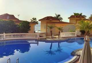 Domy Luxusní na prodej v Los Cristianos, Arona, Santa Cruz de Tenerife, Tenerife. 