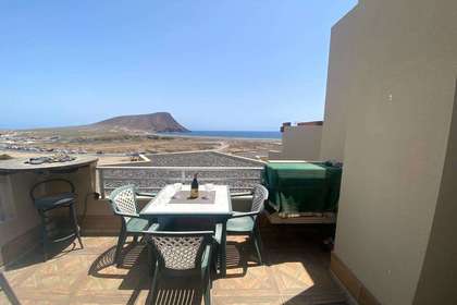 Casa a due piani vendita in La Tejita, Granadilla de Abona, Santa Cruz de Tenerife, Tenerife. 