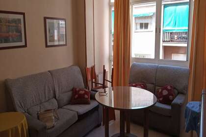 Flats in Camino de Ronda - Ciencias, Granada. 