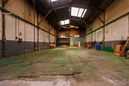 Warehouse for sale in Polígono, Beniparrell, Valencia. 