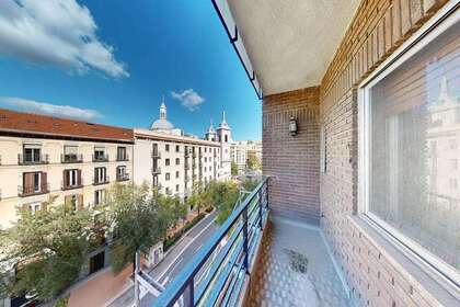 Flat for sale in Trafalgar, Chamberí, Madrid. 