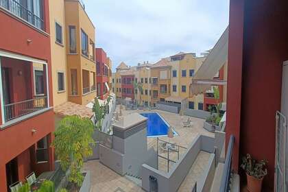 平 出售 进入 Los Olivos, Adeje, Santa Cruz de Tenerife, Tenerife. 