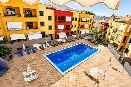Квартира Продажа в Los Olivos, Adeje, Santa Cruz de Tenerife, Tenerife. 