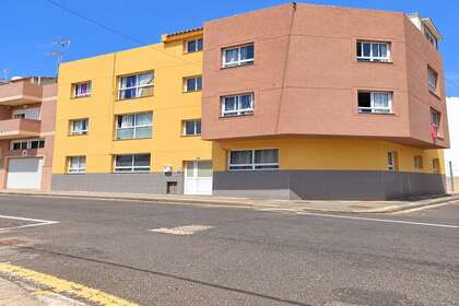 Flat for sale in San Isidro, Granadilla de Abona, Santa Cruz de Tenerife, Tenerife. 