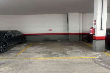 Parkovací místa na prodej v Centro, Valdepeñas, Ciudad Real. 