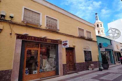 Дом Продажа в Plaza Balbuena, Valdepeñas, Ciudad Real. 