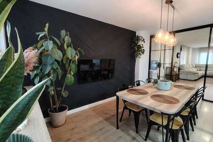 Half vrijstaande huizen verkoop in Nuevo Valdepeñas, Ciudad Real. 