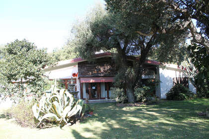 Casa Cluster venda em Elviria, Marbella, Málaga. 