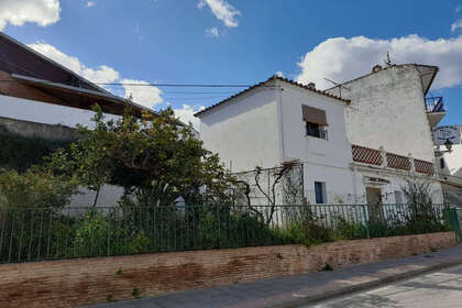 Haus zu verkaufen in Benahavís, Málaga. 