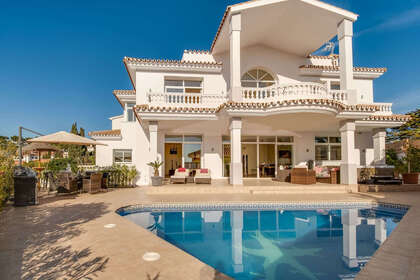 Cluster house for sale in Riviera Del Sol, Marbella, Málaga. 