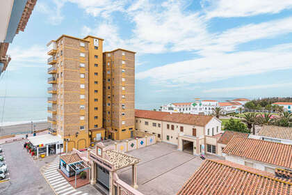Apartment zu verkaufen in San luis de sabinillas, Málaga. 