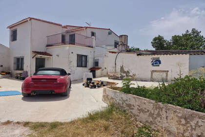 联排别墅 出售 进入 Coín, Málaga. 