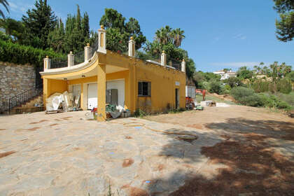 Percelen/boerderijen verkoop in Hacienda Las Chapas, Marbella, Málaga. 