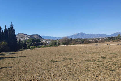 Grundstück/Finca zu verkaufen in Alhaurín el Grande, Málaga. 