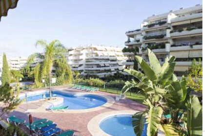 酒店公寓 出售 进入 Guadalmina, Málaga. 