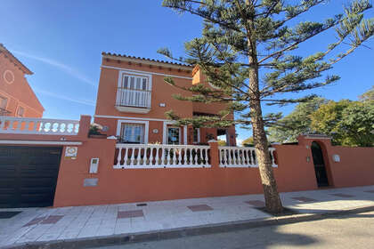 Townhouse vendita in Torremolinos, Málaga. 