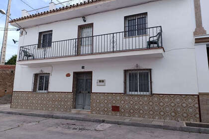 Huse til salg i Alhaurín el Grande, Málaga. 