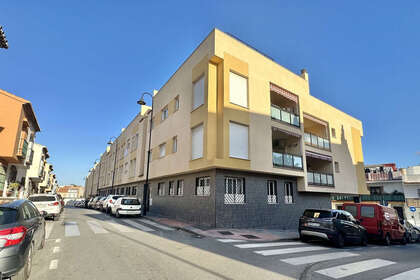Apartmány na prodej v Las Lagunas, Fuengirola, Málaga. 