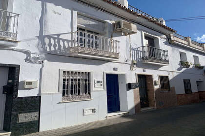 Huizen verkoop in Alhaurín el Grande, Málaga. 