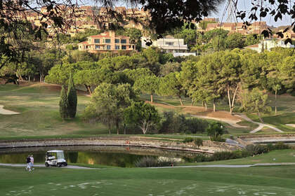 Penthouse venda em Elviria, Marbella, Málaga. 