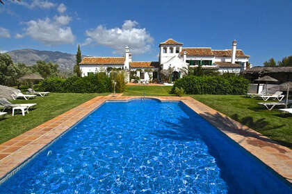 Cluster house for sale in La Cala Golf, Mijas, Málaga. 