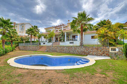 Cluster house for sale in La Cala Golf, Mijas, Málaga. 