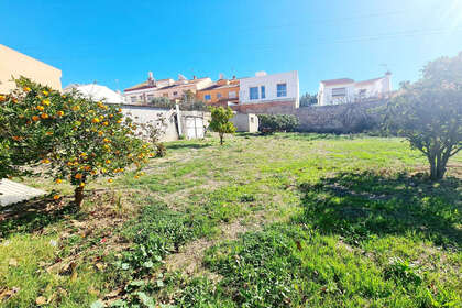 Plot for sale in Los Pacos, Fuengirola, Málaga. 
