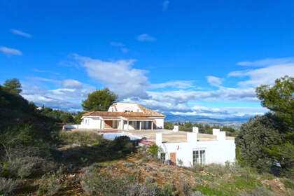 Cluster house for sale in Alhaurín el Grande, Málaga. 