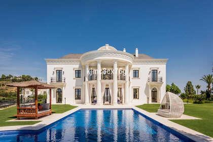 Cluster house for sale in Hacienda Las Chapas, Marbella, Málaga. 