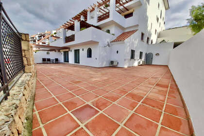 Lejlighed til salg i Puerto Banús, Marbella, Málaga. 