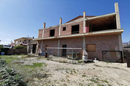 Cluster house for sale in Alcaucín, Málaga. 