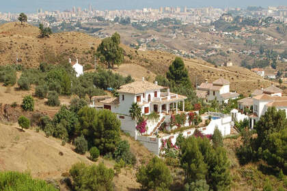 Cluster house for sale in Valtocado (Mijas), Málaga. 