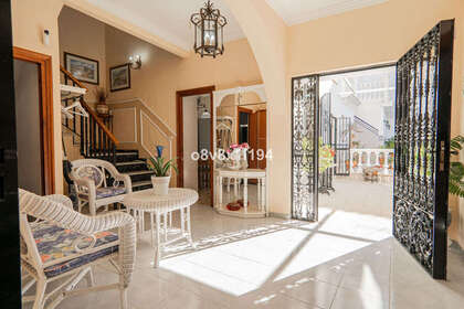 Cluster house for sale in Vélez-Málaga. 