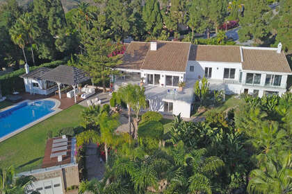 Cluster house for sale in Hacienda Las Chapas, Marbella, Málaga. 